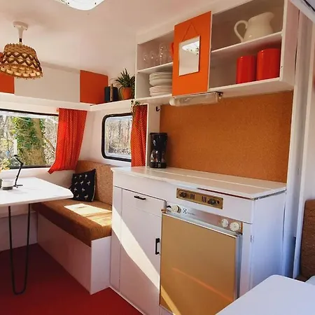 Small Retro Caravan Leek Exterior photo