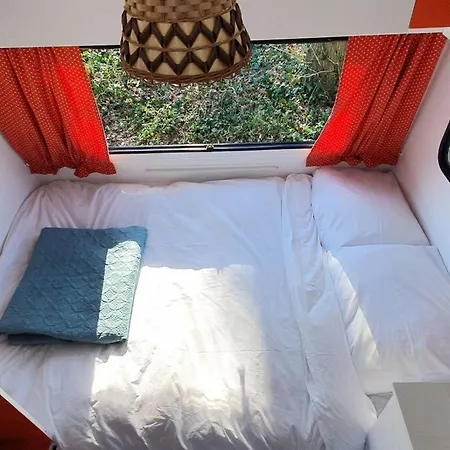 Small Retro Caravan Leek Exterior photo